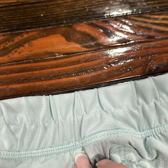 IVIVVA By Lululemon Girl's Lightning Stride Short 10 - Picture 7 of 8